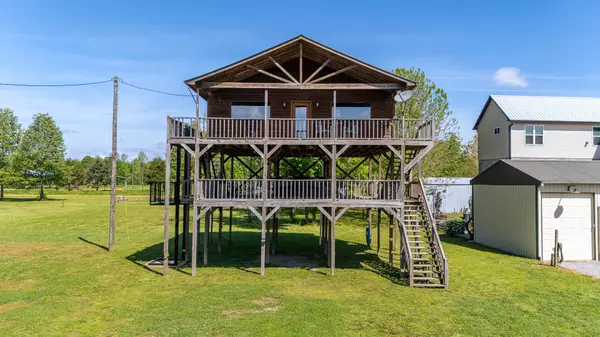 Crump, TN 38327,2705 Catfish Ln