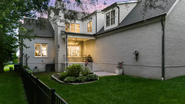 Arrington, TN 37014,1504 Registry Row