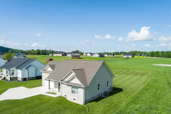 Sparta, TN 38583,1200 Duck Pond Rd