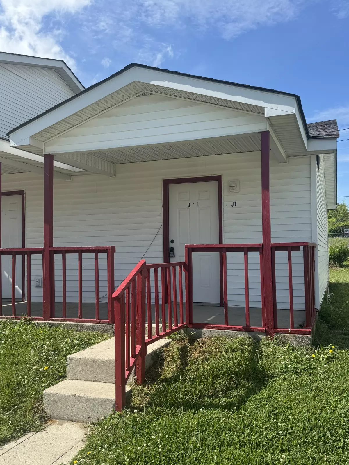 Mcminnville, TN 37110,1589 Yager Rd #J1