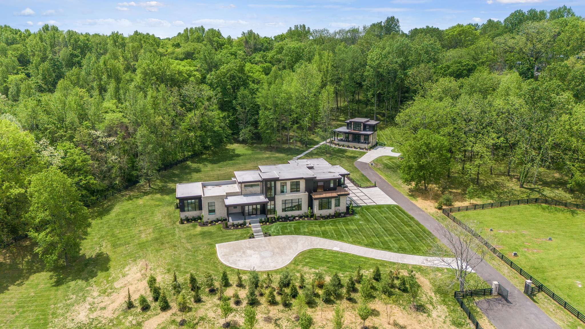6459 Arno College Grove Rd, College Grove, TN 37046