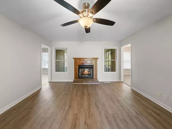 Clarksville, TN 37043,168 Shady Maple Dr