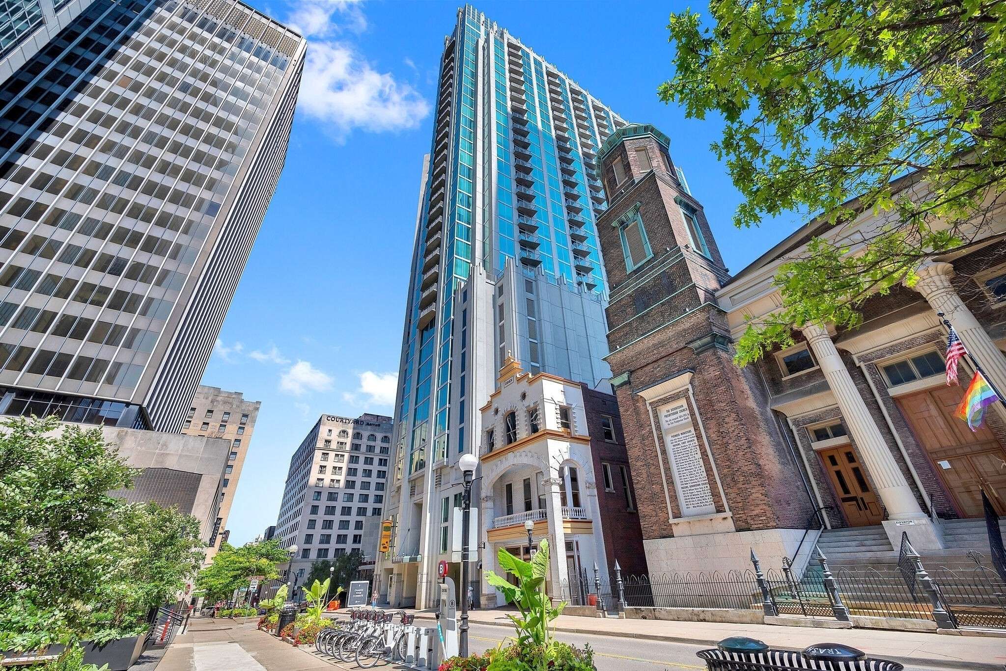 415 Church St #2604, Nashville, TN 37219