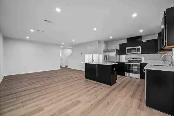 Clarksville, TN 37042,106D Bullpen Ct #D