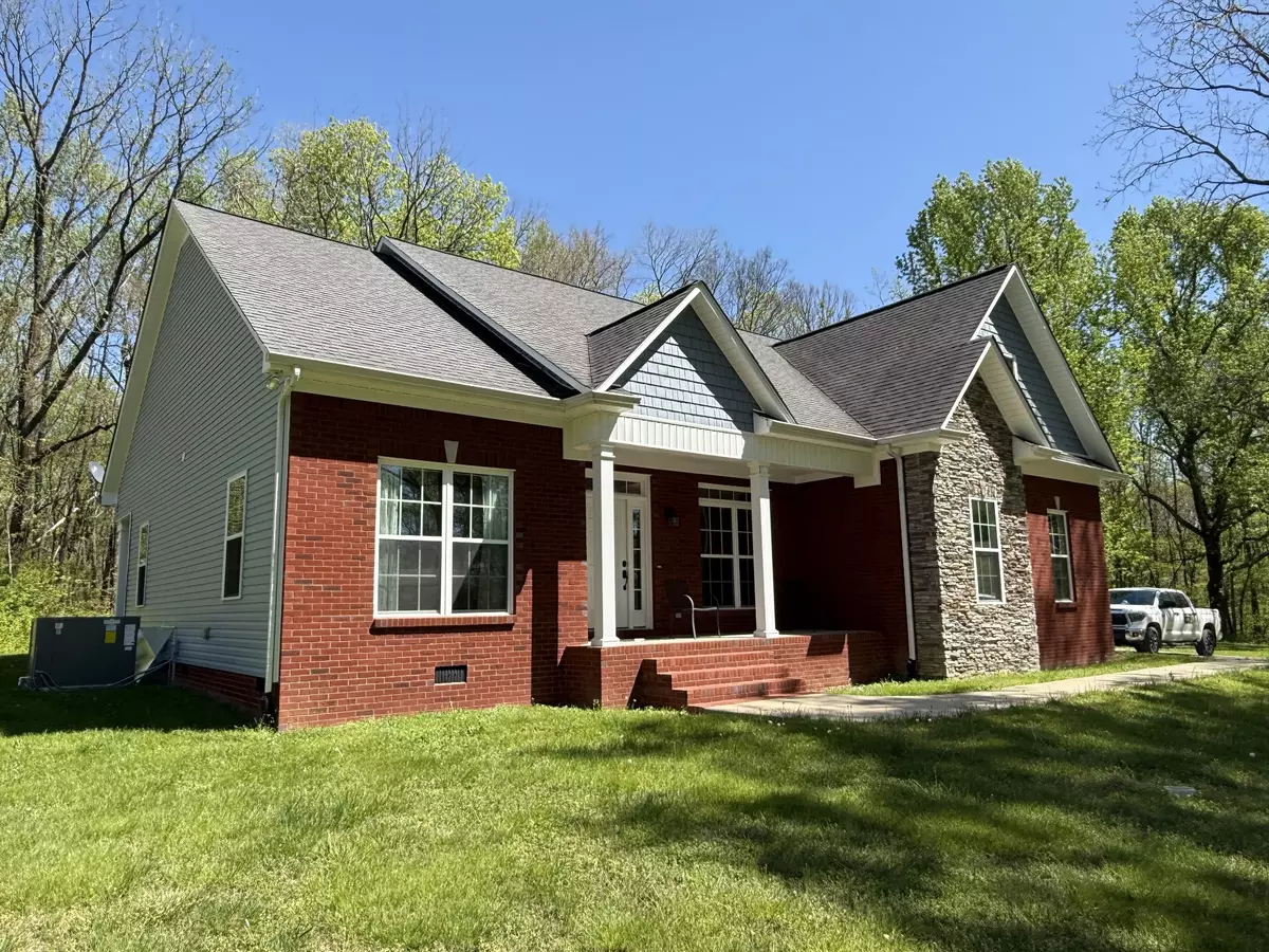 Pulaski, TN 38478,6591 Clear Creek Rd
