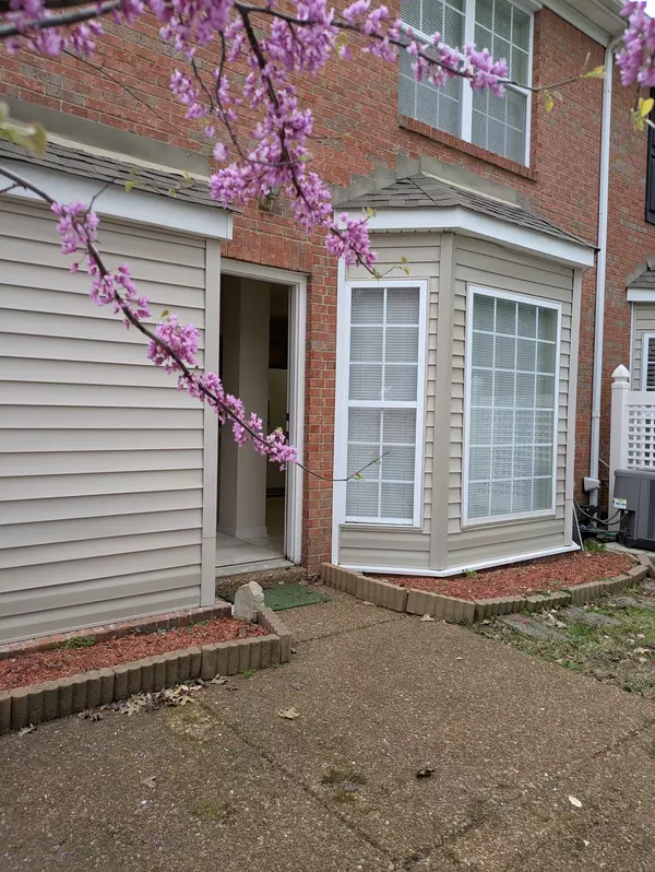 Franklin, TN 37069,124 Stanton Hall Ln