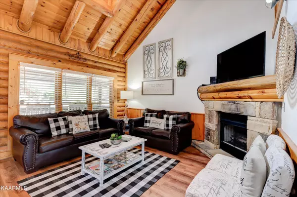 Sevierville, TN 37863,749 Golf View Blvd