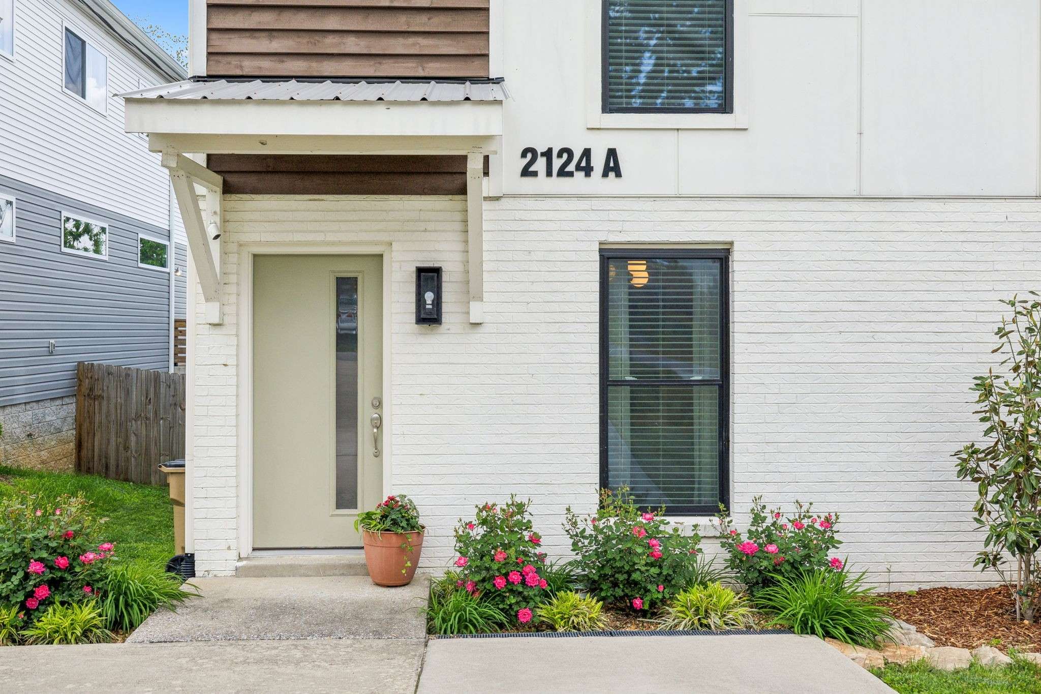 2124 Burns St #A, Nashville, TN 37216