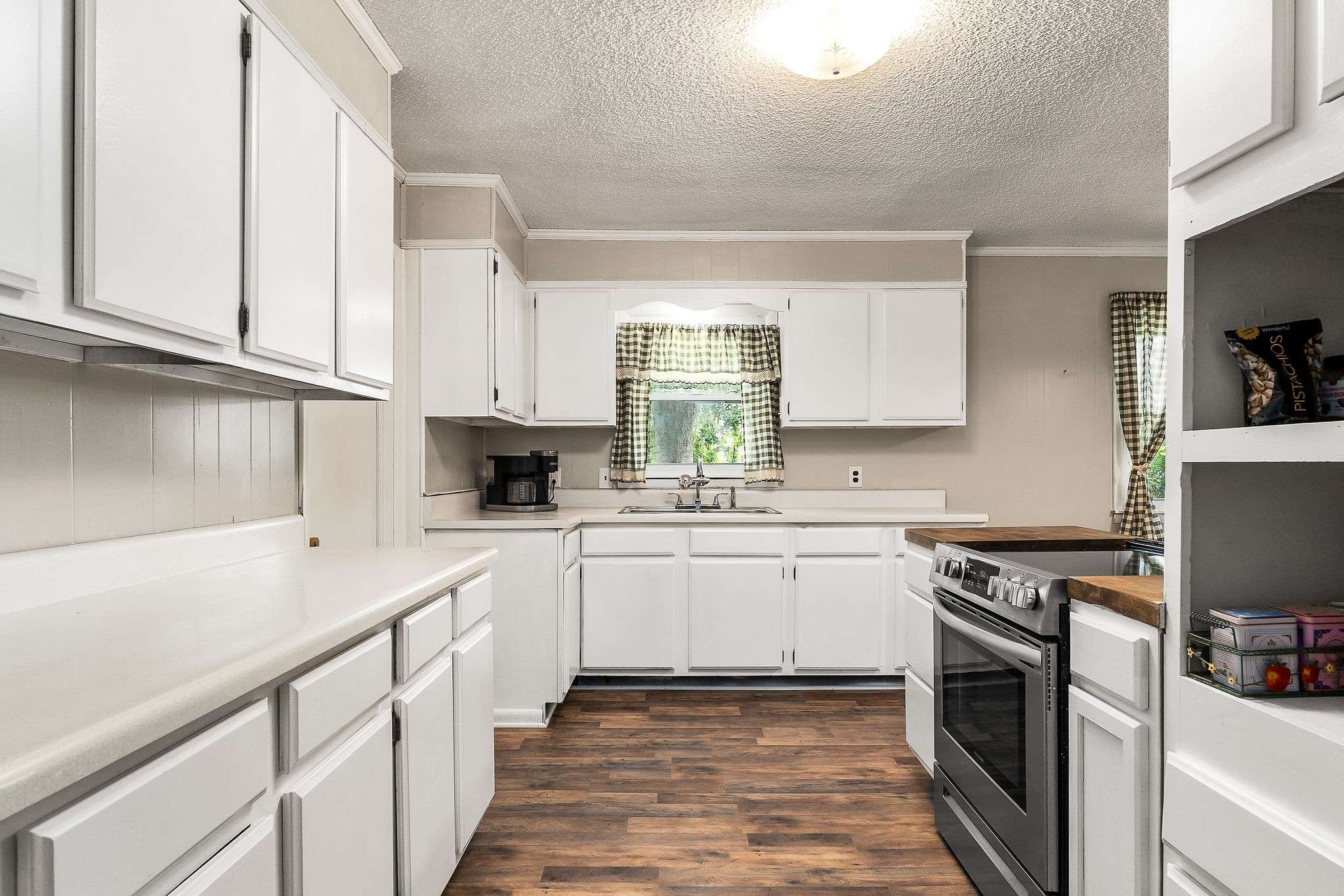 Smithville, TN 37166,430 Delong Rd