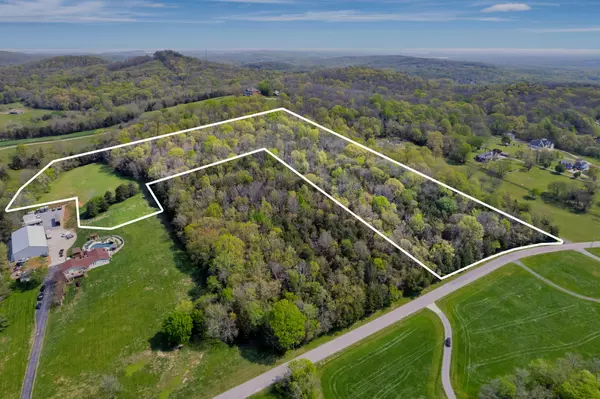 1 Beulah Church Rd,  Arrington,  TN 37014