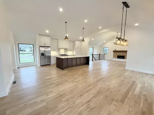 Hendersonville, TN 37075,150 Fairways Dr