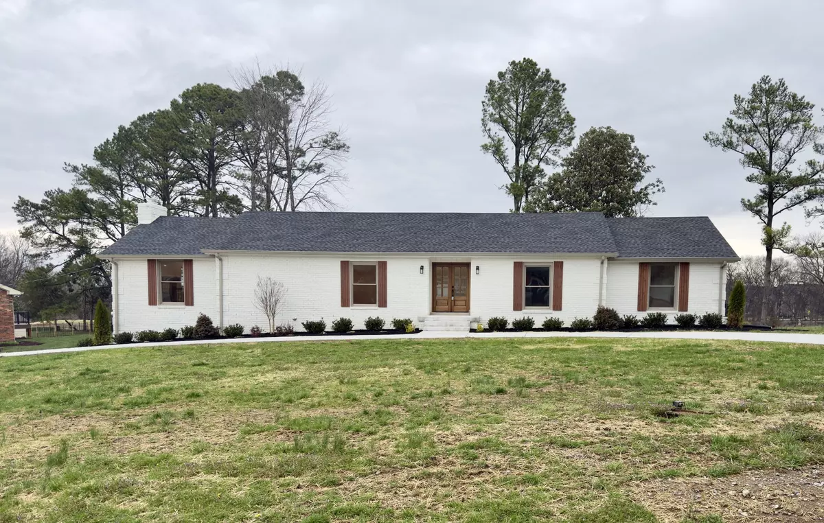 Hendersonville, TN 37075,150 Fairways Dr