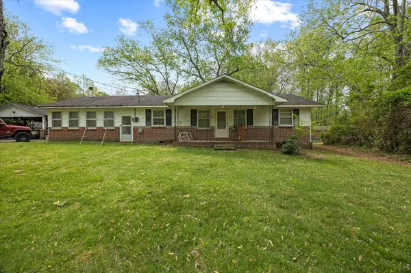 6512 Tennessee St, Baxter, TN 38544