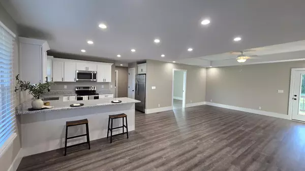 Dunlap, TN 37327,132 Galloway Airport Road