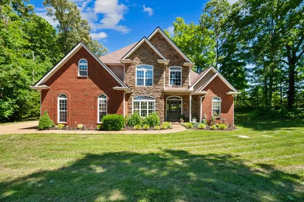 Burns, TN 37029,990 Iron Hill Rd