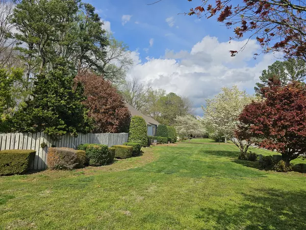 Winchester, TN 37398,144 Wood Bluff Rd