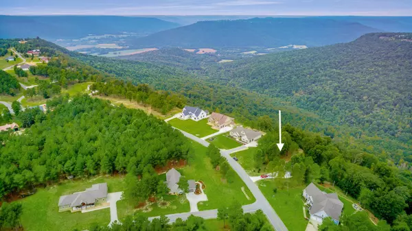 Jasper, TN 37347,615 Cumberland Circle