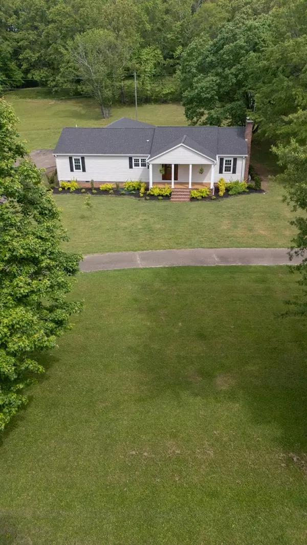 Selmer, TN 38375,1152 E Poplar Ave