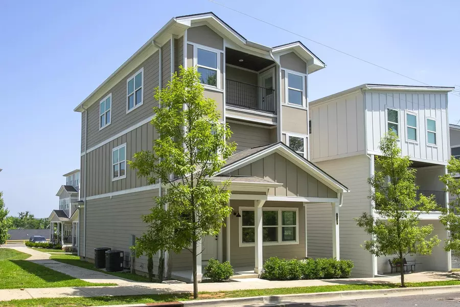 1133 Lawrence Ave, Madison, TN 37115