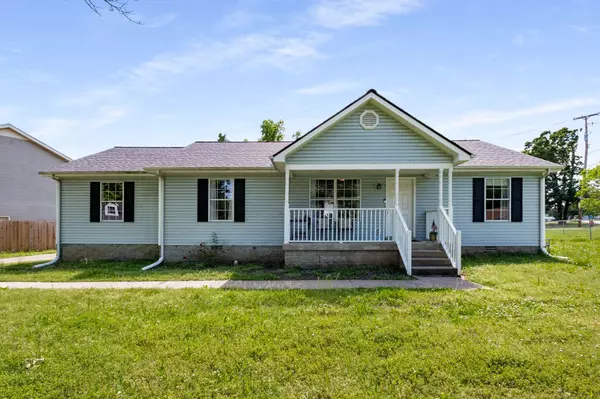 5000 Trailwater Dr, Antioch, TN 37013