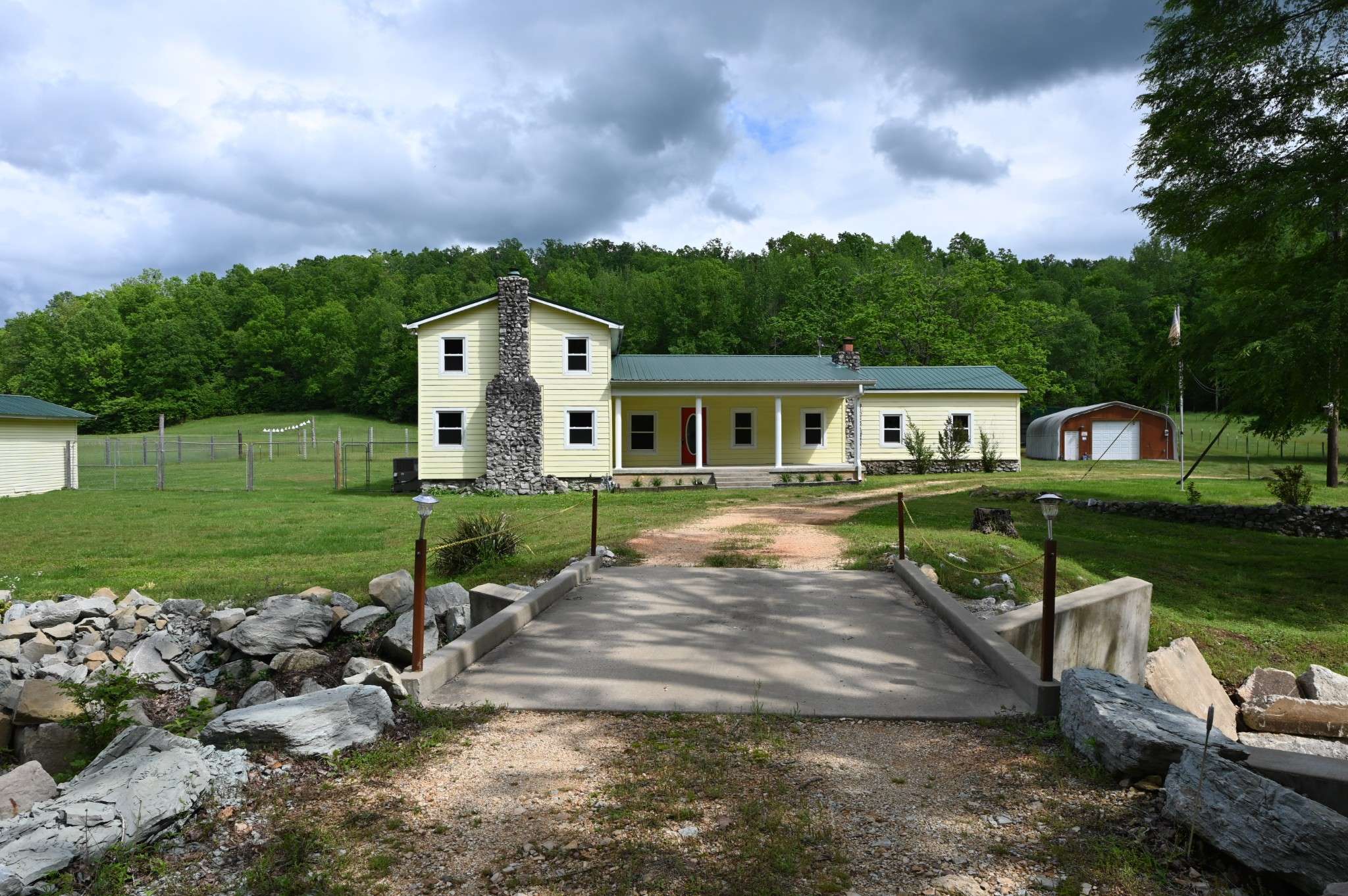 Linden, TN 37096,234 Coleman Rd