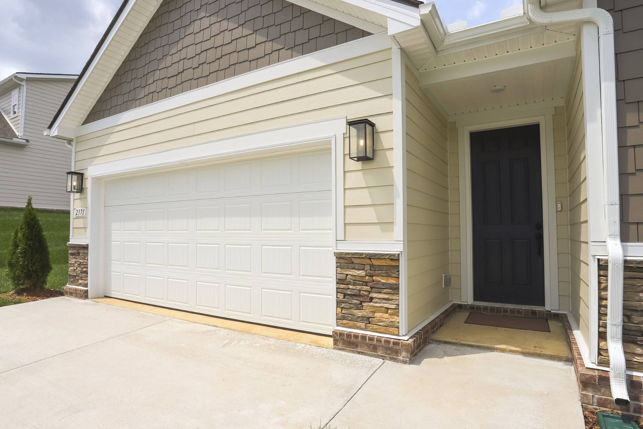 Columbia, TN 38401,2317 Williamsport Landing