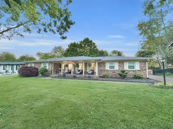 Hermitage, TN 37076,4522 Baton Rouge Dr