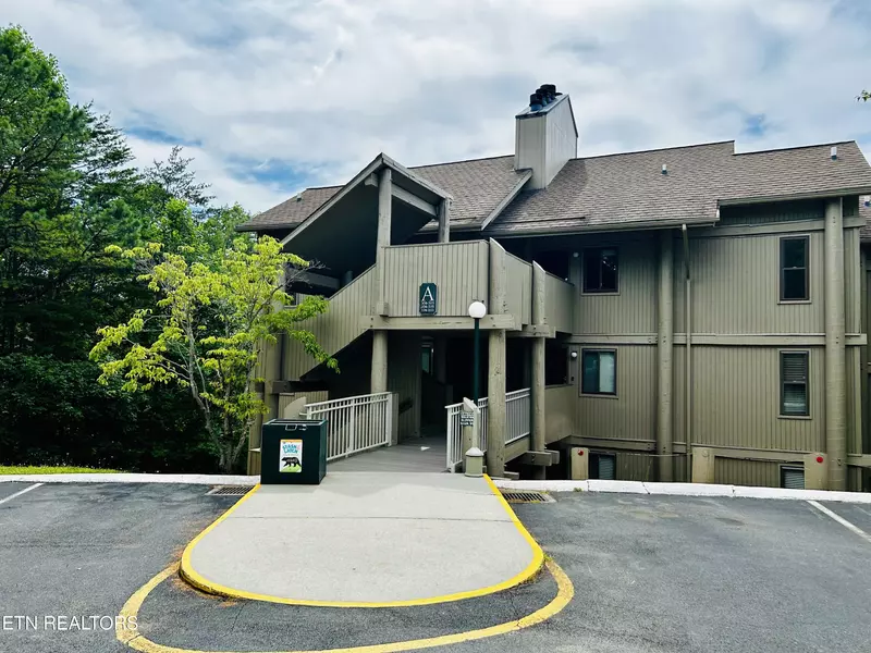 3710 Weber Rd #UNIT 304-A, Gatlinburg, TN 37738