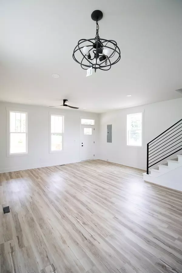 Winchester, TN 37398,105 Shephard St #N