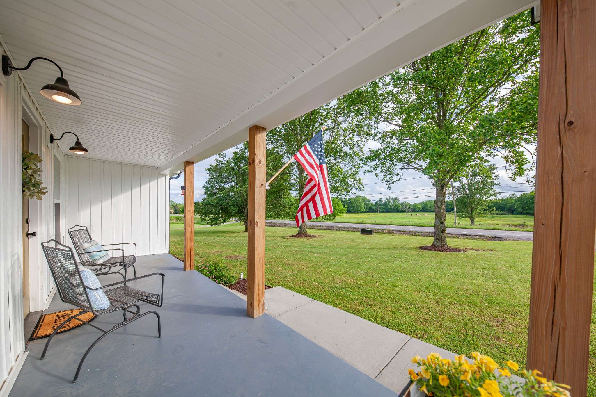 Shelbyville, TN 37160,2114 Highway 64 #W