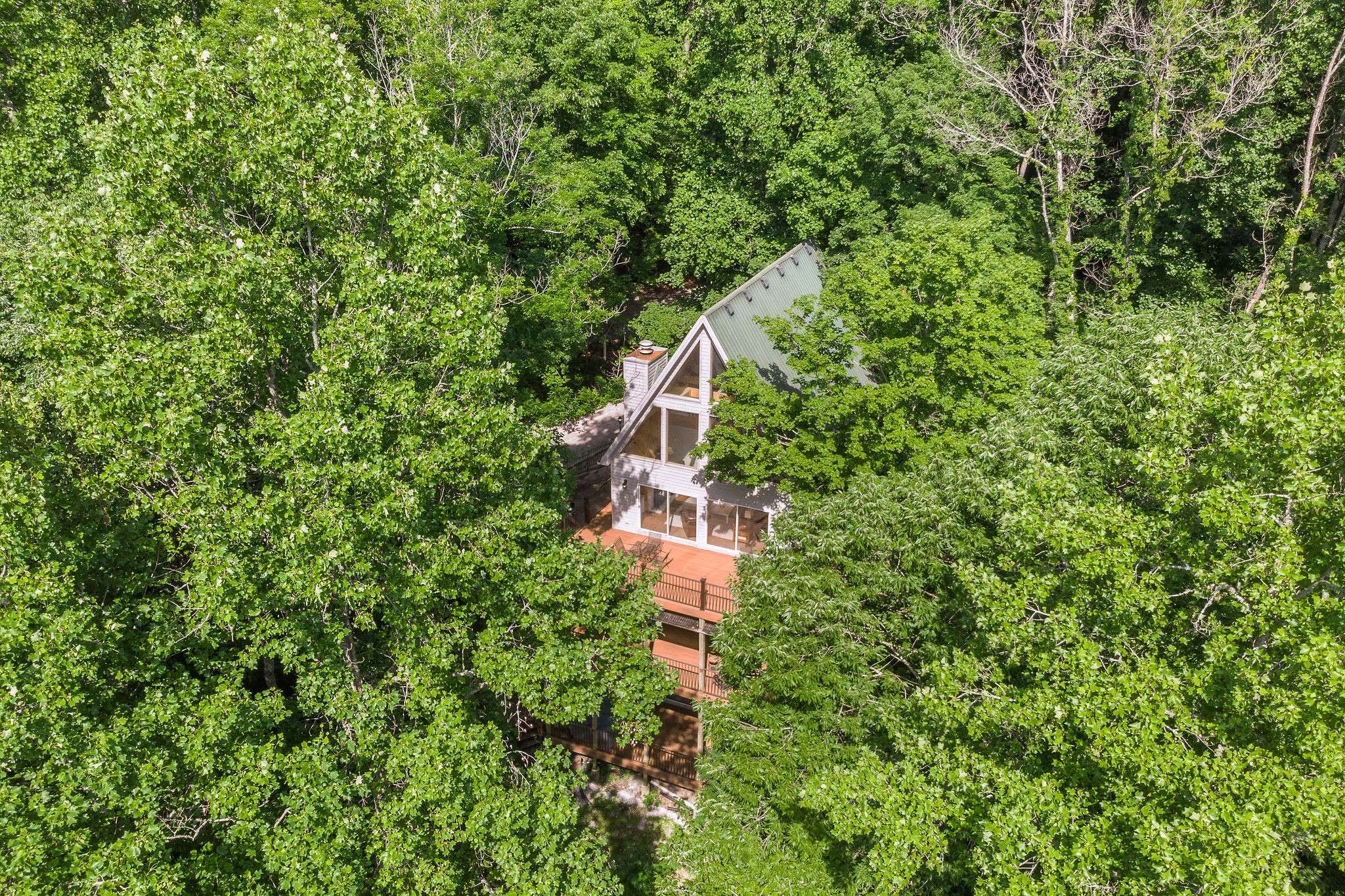 Smithville, TN 37166,813 Cherokee Dr