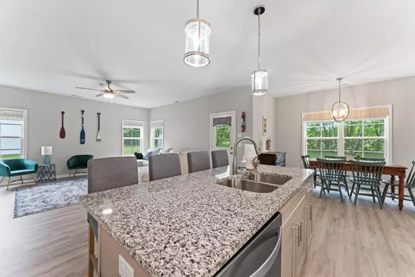 Smithville, TN 37166,388 Villa St