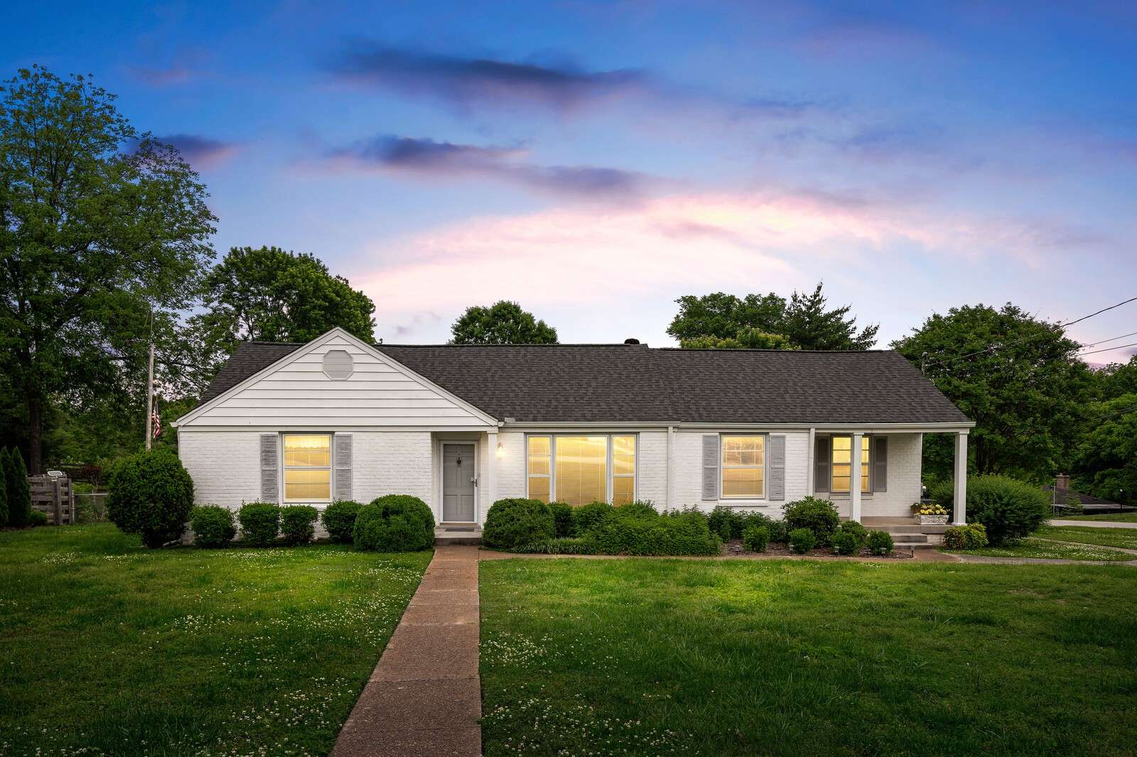 323 Blue Hills Dr,  Nashville,  TN 37214