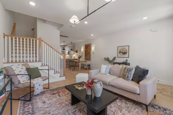 Nashville, TN 37210,145 Whitsett Rd #25