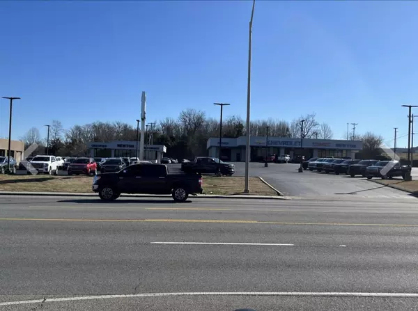 Shelbyville, TN 37160,1909 N Main St