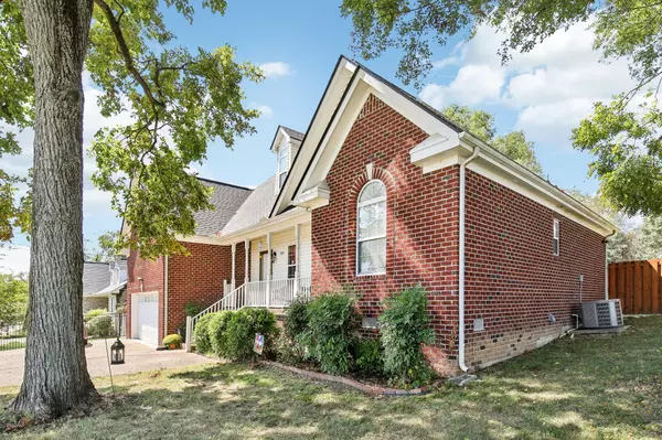 100 E Marthona Rd, Madison, TN 37115