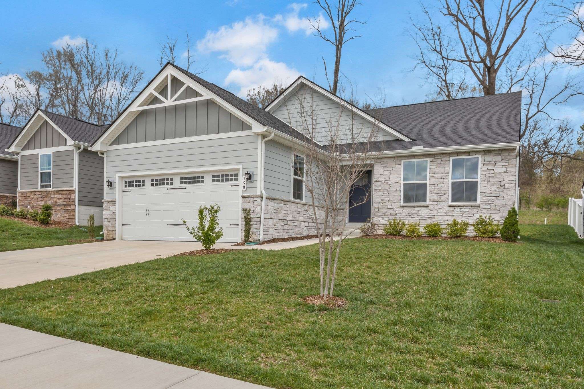 750 Cottage Dr, Columbia, TN 38401