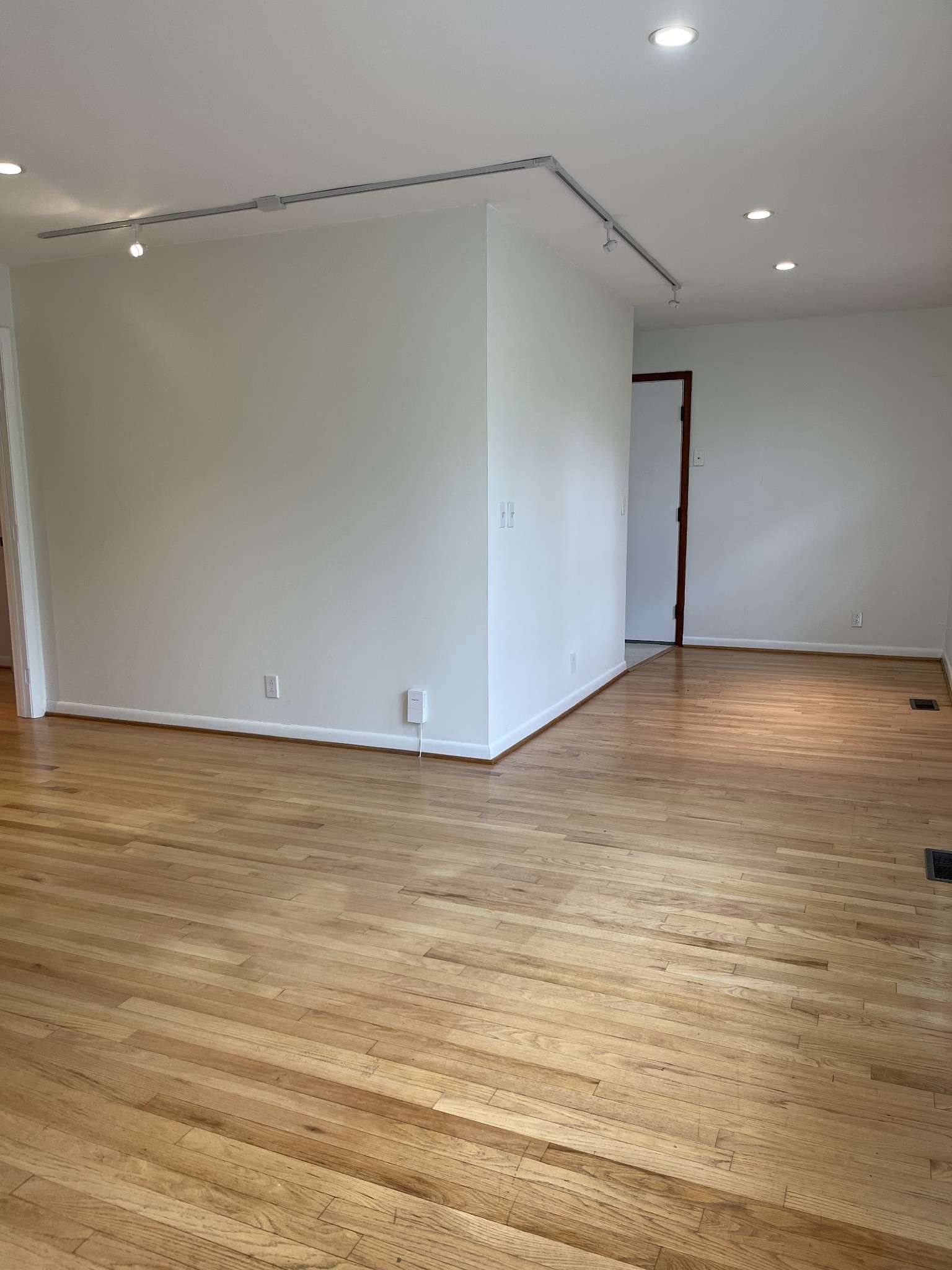 Nashville, TN 37215,3638 Estes Rd
