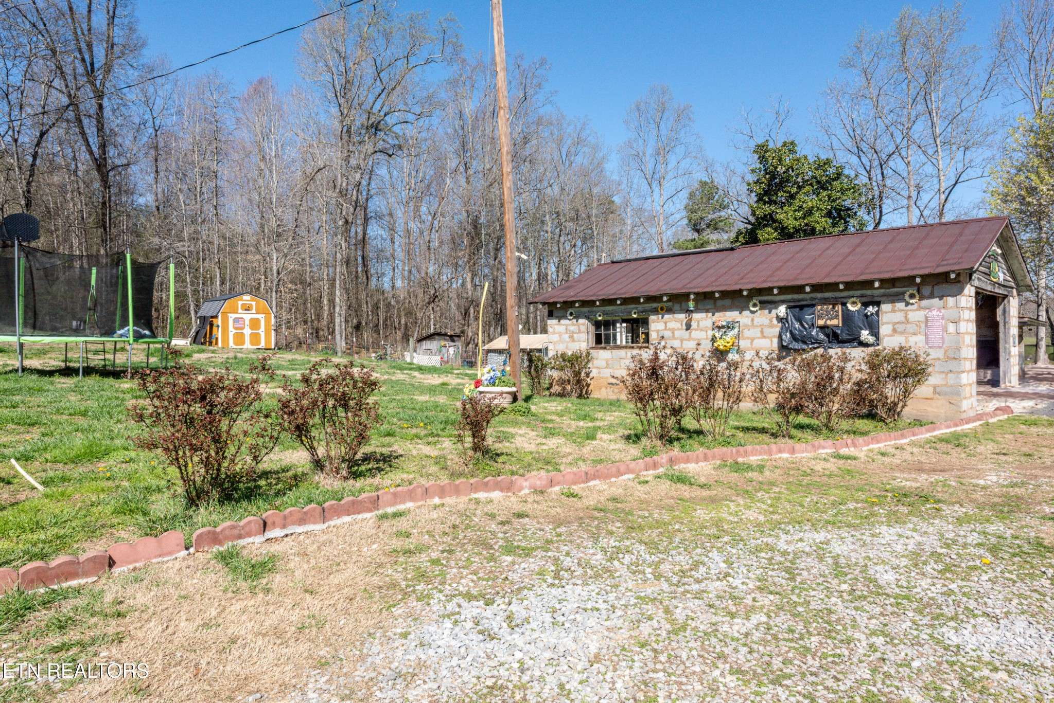 Madisonville, TN 37354,378 Countryside Lane