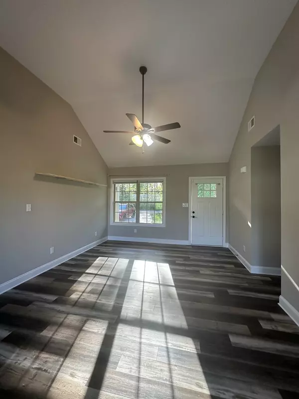Oak Grove, KY 42262,120 Texas Ave