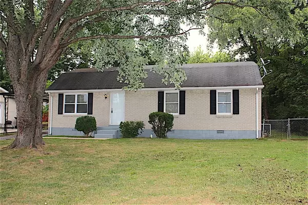 812 8th Ave #E,  Springfield,  TN 37172