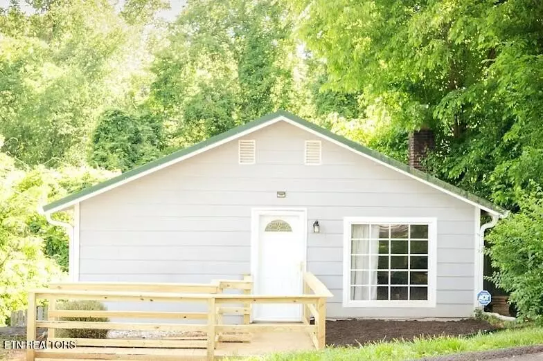 Knoxville, TN 37914,112 Pelham Rd