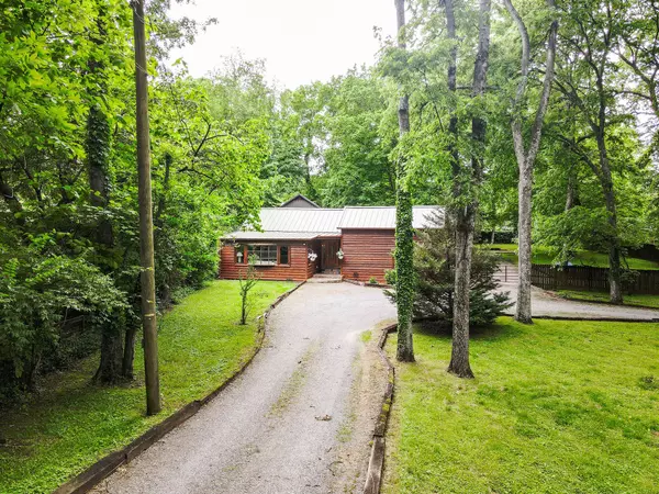 4307 Brush Hill Rd,  Nashville,  TN 37216