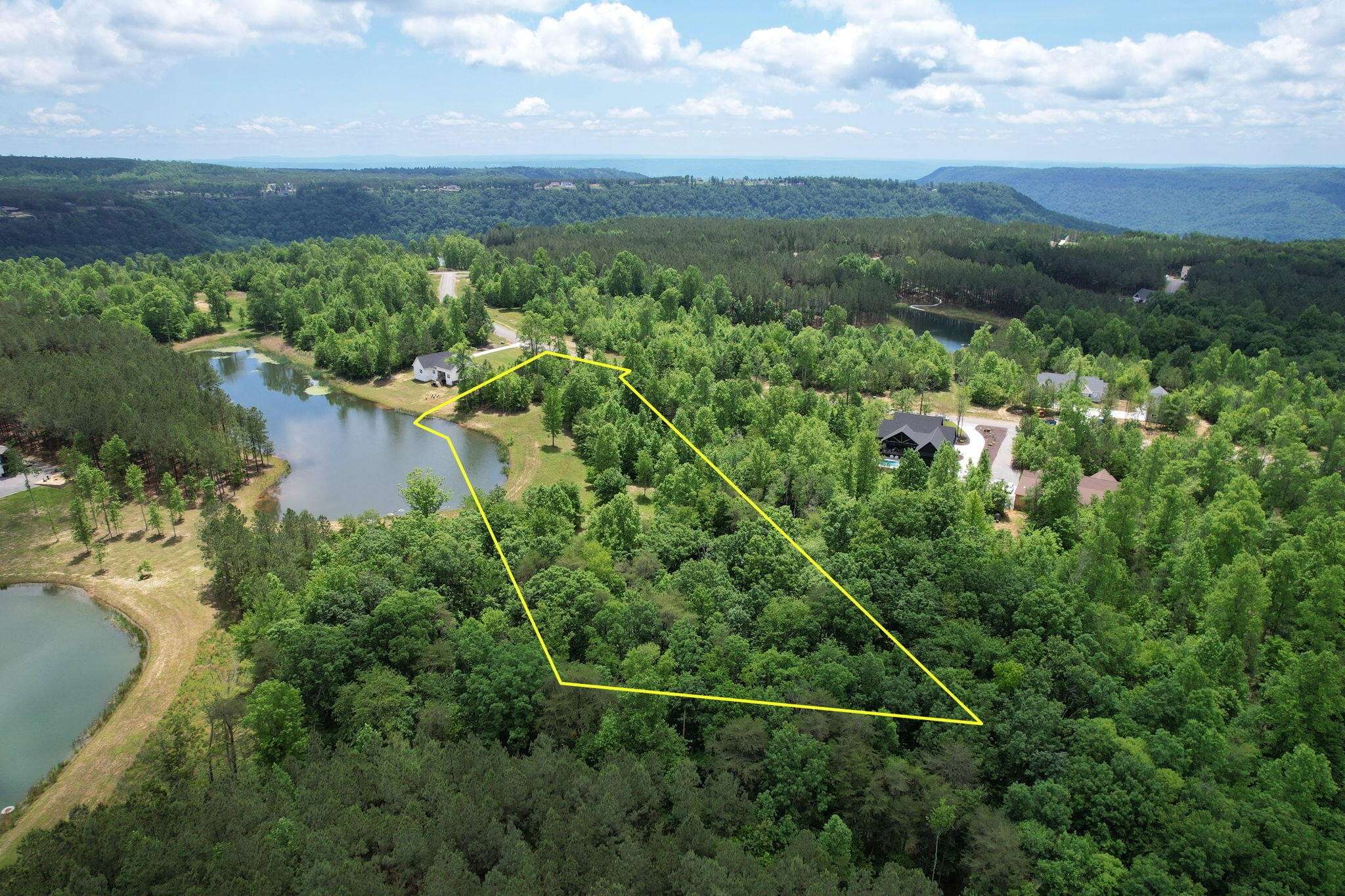 Jasper, TN 37347,460 Cherokee Path