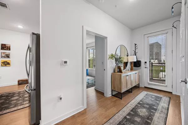 Nashville, TN 37207,600 E Trinity Ln #201