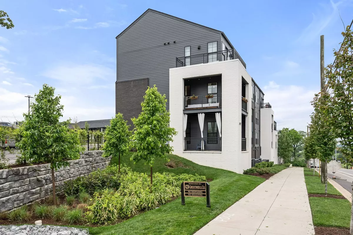 Nashville, TN 37207,600 E Trinity Ln #201