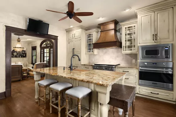 Nashville, TN 37204,707 Inverness Ave