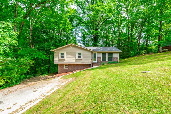 Tunnel Hill, GA 30755,616 Pine Oaks Drive