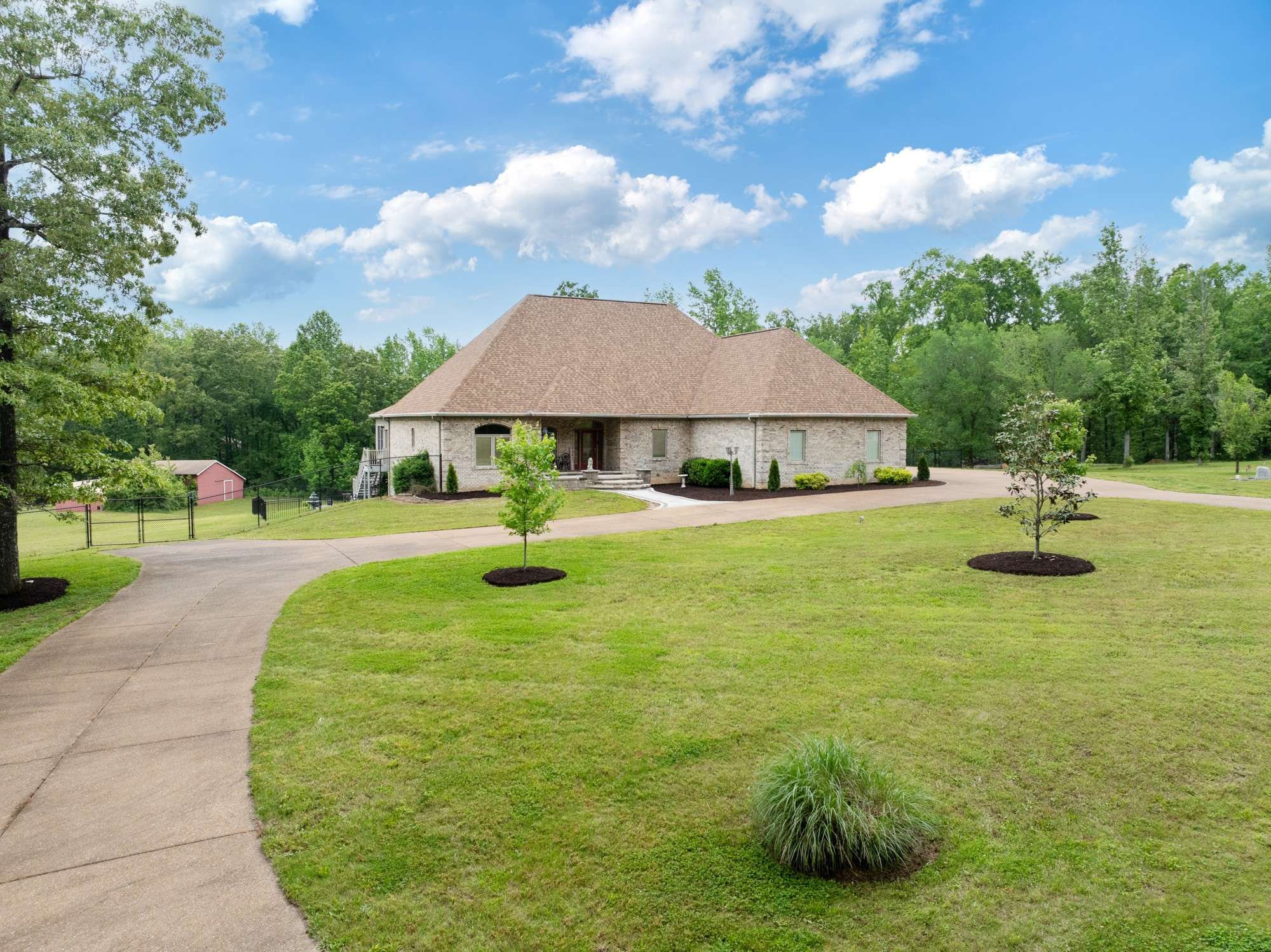 Henderson, TN 38340,575 Homestead Ln