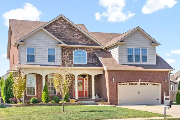 1604 Edgewater Ln, Clarksville, TN 37043
